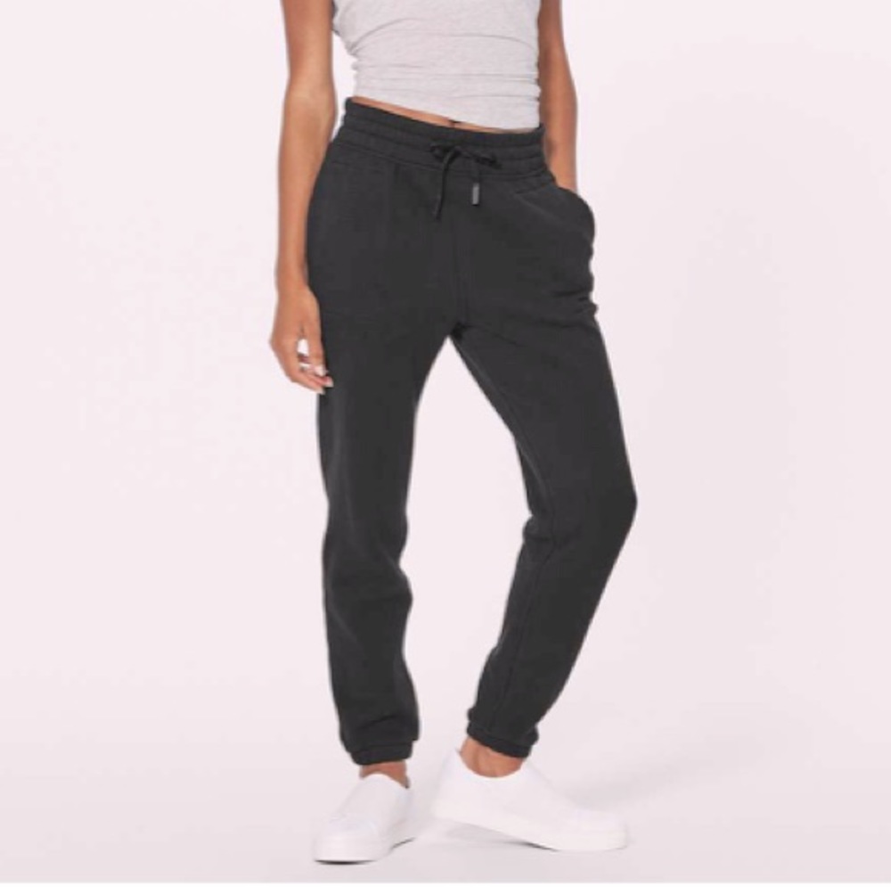 Lululemon Warm For Winter Jogger 10